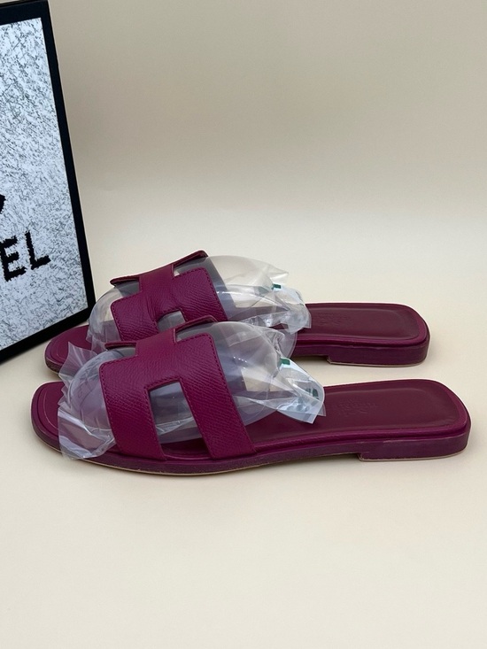 Hermes Shoes - Hermes Plum Leather Slide Sandals